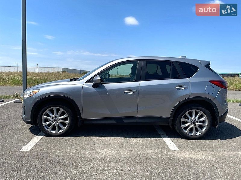 Внедорожник / Кроссовер Mazda CX-5 2013 в Южном