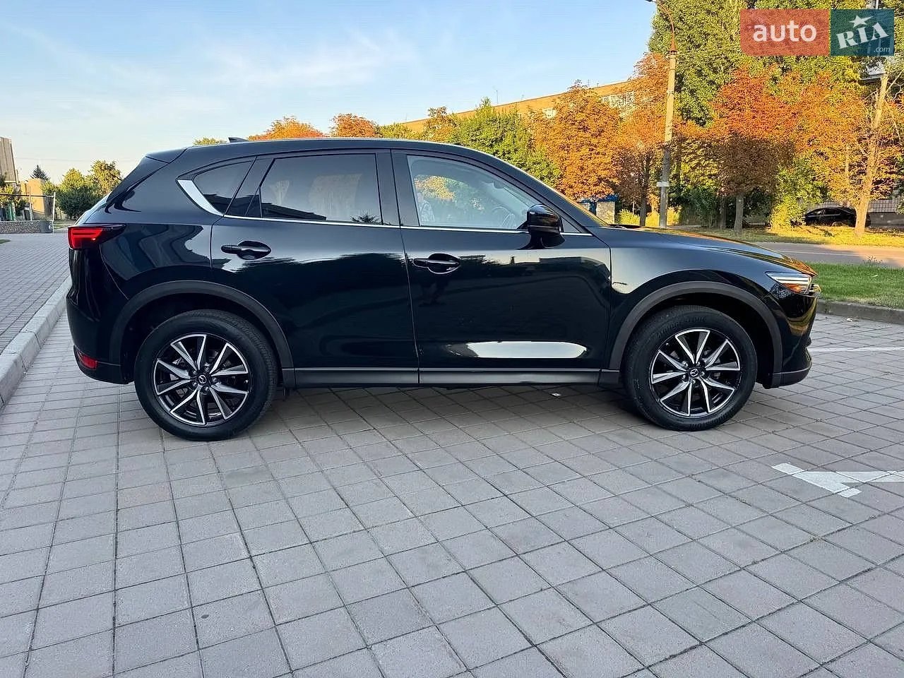 2017 Mazda CX-5 - мініатюра 9