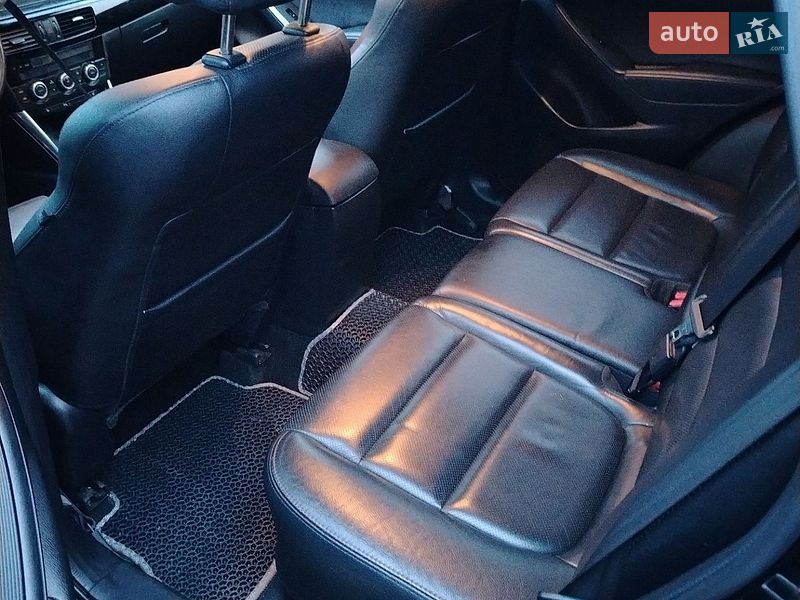 Внедорожник / Кроссовер Mazda CX-5 2014 в Ганичах