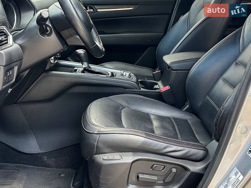 Внедорожник / Кроссовер Mazda CX-5 2018 в Киеве