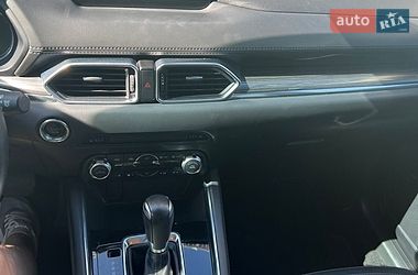 Внедорожник / Кроссовер Mazda CX-5 2018 в Вишневом