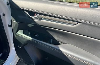 Внедорожник / Кроссовер Mazda CX-5 2018 в Вишневом