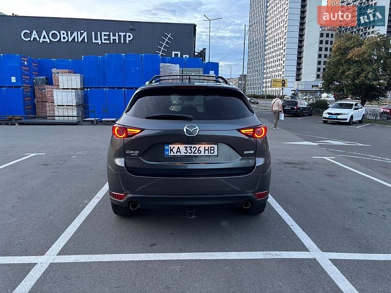 Позашляховик / Кросовер Mazda CX-5 2017 в Києві