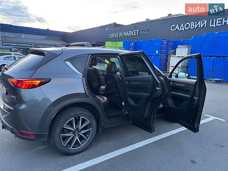 Позашляховик / Кросовер Mazda CX-5 2017 в Києві