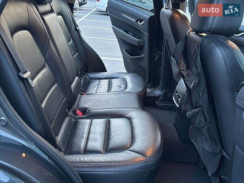 Позашляховик / Кросовер Mazda CX-5 2017 в Києві
