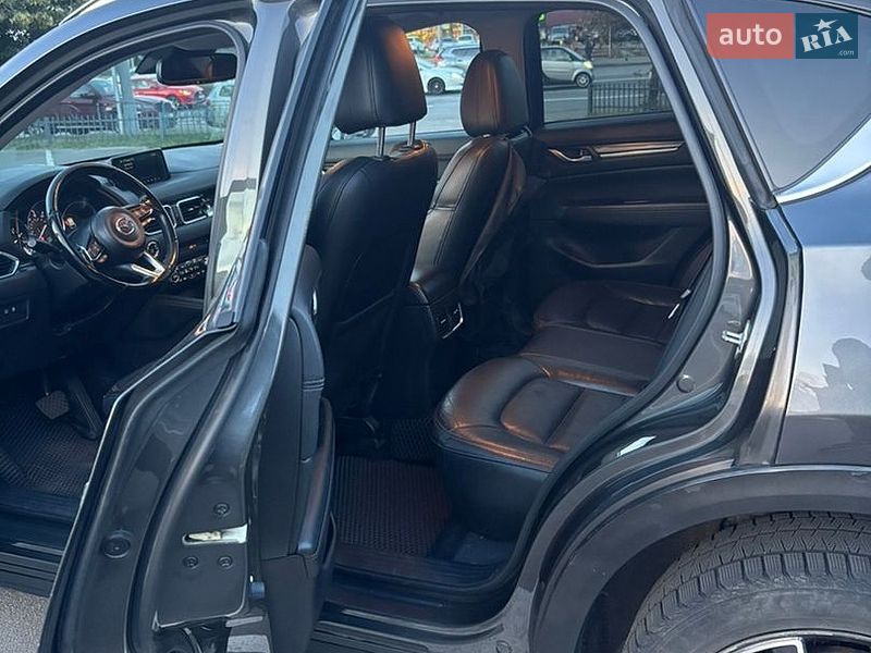 Позашляховик / Кросовер Mazda CX-5 2017 в Києві