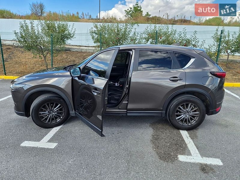 Внедорожник / Кроссовер Mazda CX-5 2019 в Ужгороде