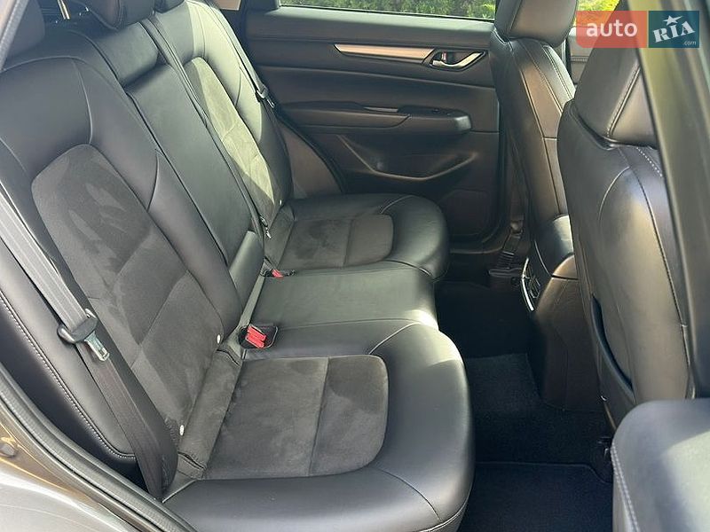 Внедорожник / Кроссовер Mazda CX-5 2017 в Харькове