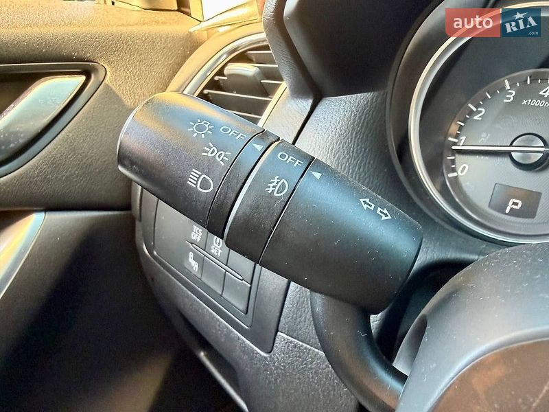 Позашляховик / Кросовер Mazda CX-5 2015 в Києві