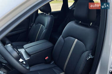 Позашляховик / Кросовер Mazda CX-60 2024 в  фото 3 Позашляховик / Кросовер Mazda CX-60 2024 в