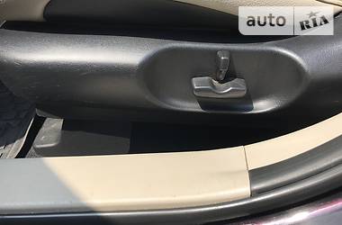 Внедорожник / Кроссовер Mazda CX-7 2008 в 