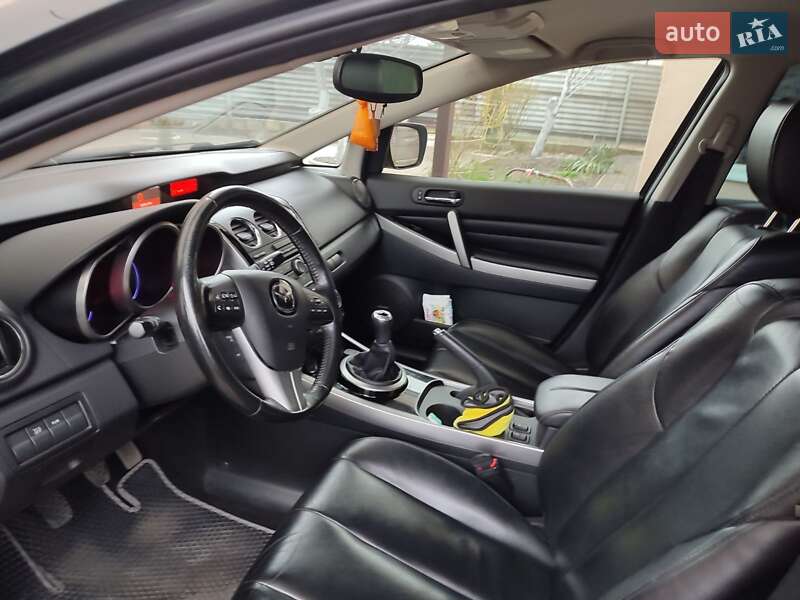 Внедорожник / Кроссовер Mazda CX-7 2011 в Запорожье
