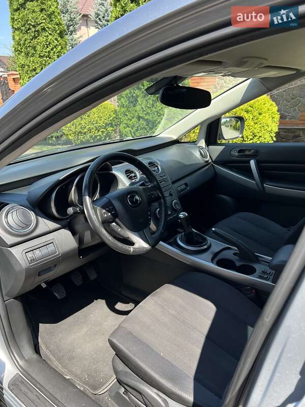 Позашляховик / Кросовер Mazda CX-7 2010 в Києві