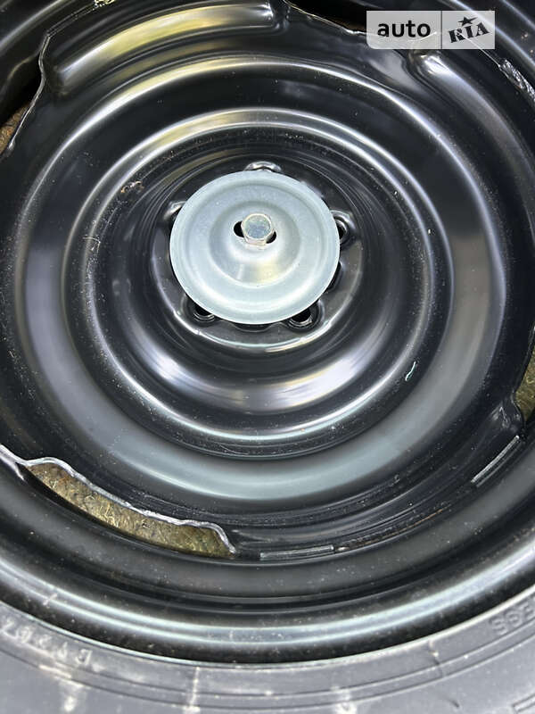 Позашляховик / Кросовер Mazda CX-7 2011 в Києві