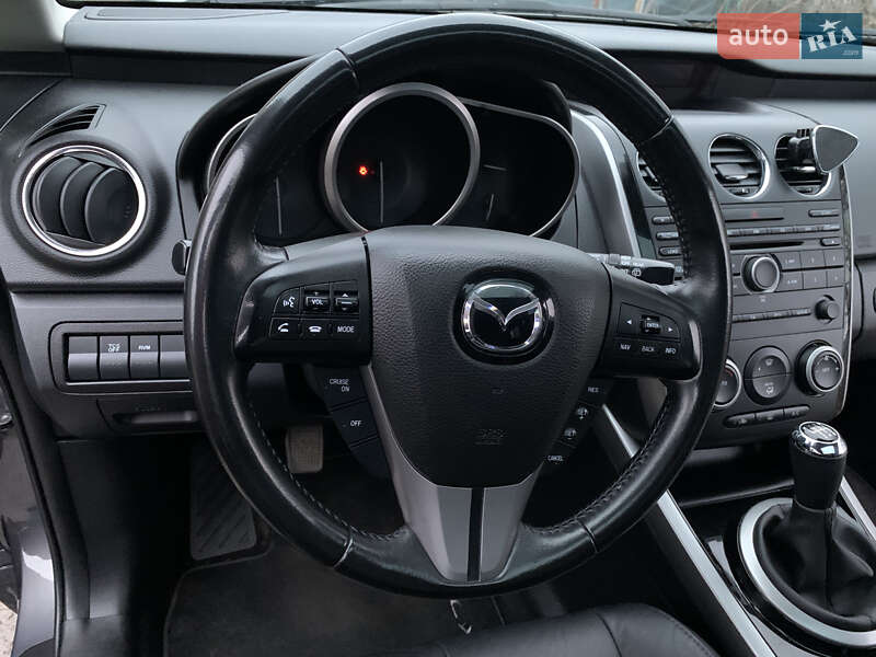 Внедорожник / Кроссовер Mazda CX-7 2010 в Днепре