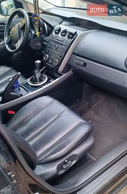 Позашляховик / Кросовер Mazda CX-7 2010 в 