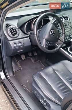 Позашляховик / Кросовер Mazda CX-7 2010 в 