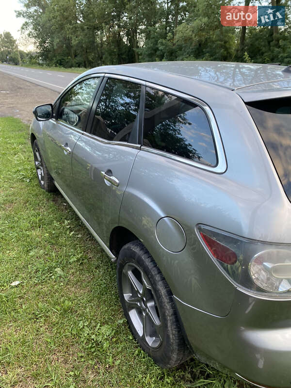 Позашляховик / Кросовер Mazda CX-7 2011 в Чернівцях
