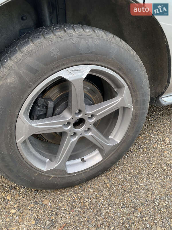 Позашляховик / Кросовер Mazda CX-7 2011 в Чернівцях