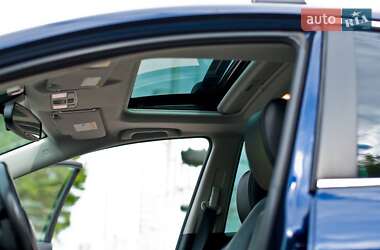Внедорожник / Кроссовер Mazda CX-7 2010 в 