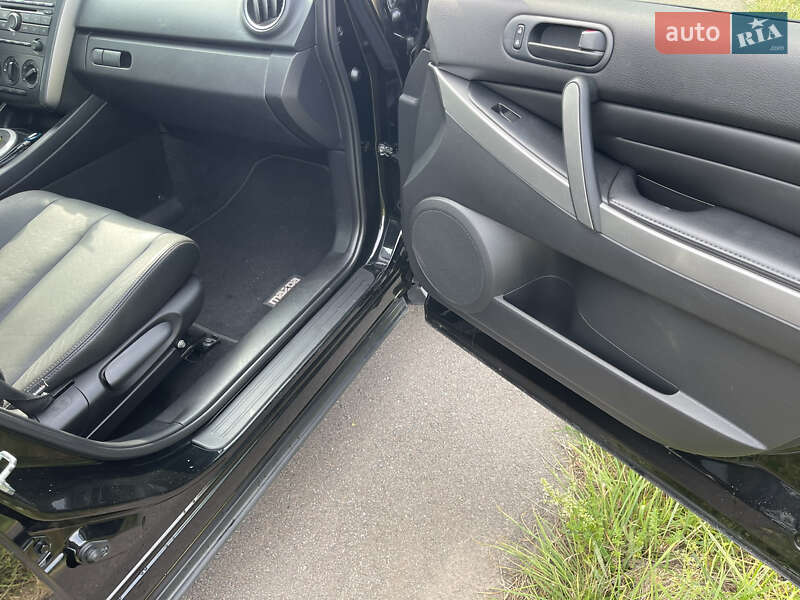 Позашляховик / Кросовер Mazda CX-7 2011 в Львові