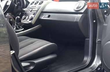 Позашляховик / Кросовер Mazda CX-7 2010 в 