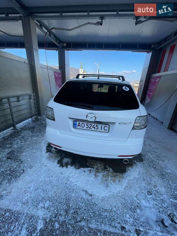Позашляховик / Кросовер Mazda CX-7 2011 в Хусті