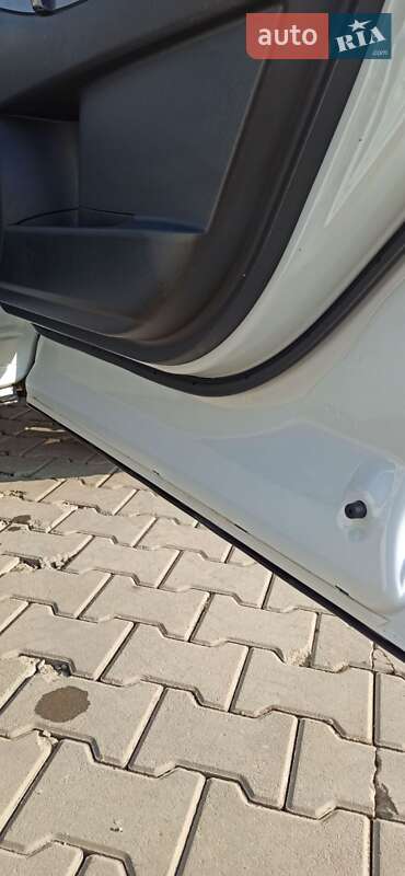 Внедорожник / Кроссовер Mazda CX-7 2010 в Черновцах