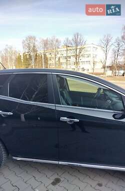 Внедорожник / Кроссовер Mazda CX-7 2010 в 