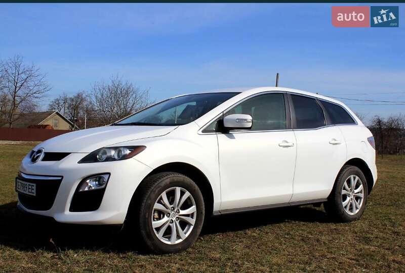 Позашляховик / Кросовер Mazda CX-7 2011 в Чернівцях