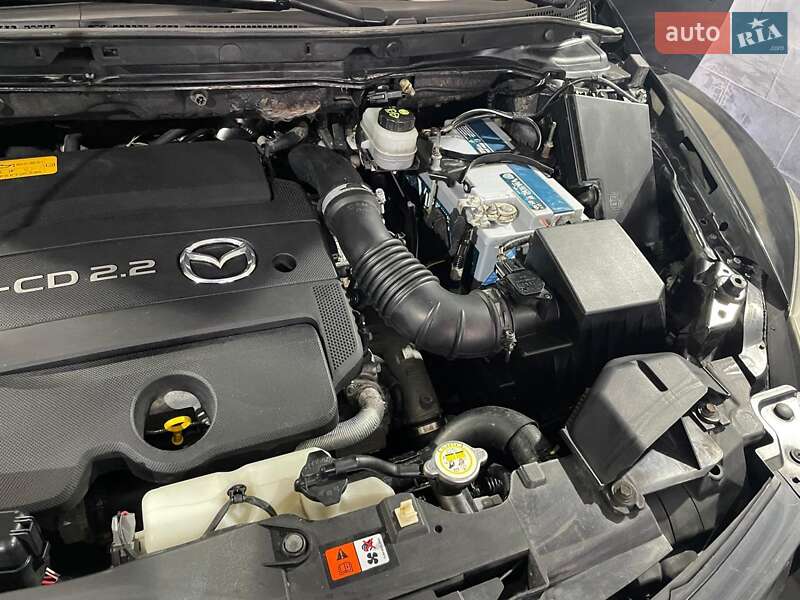 Позашляховик / Кросовер Mazda CX-7 2010 в Косові