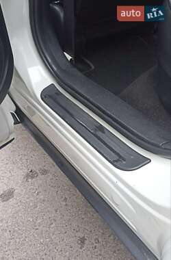 Внедорожник / Кроссовер Mazda CX-7 2010 в 
