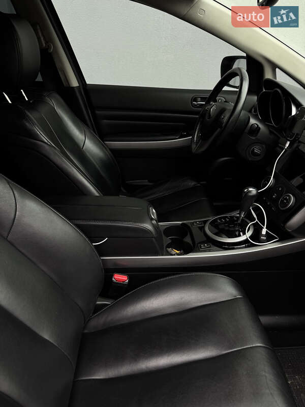 Внедорожник / Кроссовер Mazda CX-7 2010 в Киеве