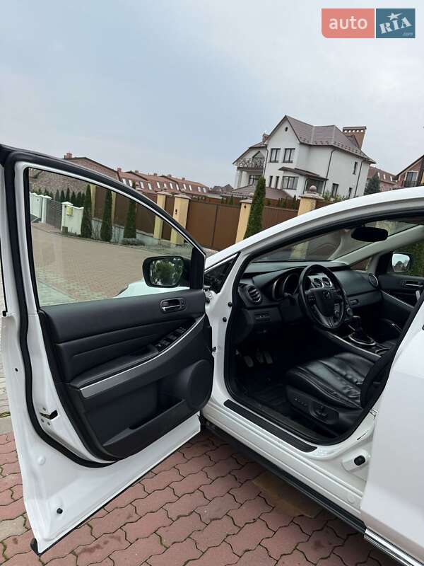 Внедорожник / Кроссовер Mazda CX-7 2010 в Черновцах