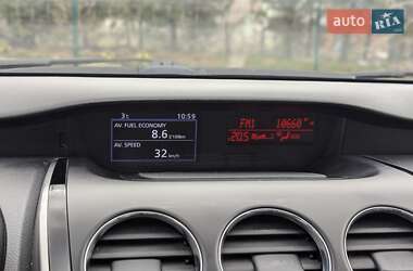 Внедорожник / Кроссовер Mazda CX-7 2009 в 