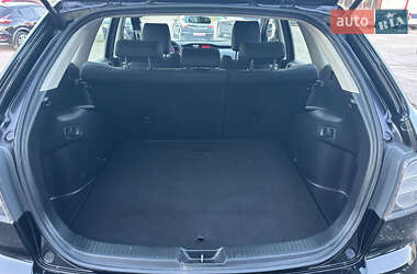 Позашляховик / Кросовер Mazda CX-7 2010 в 