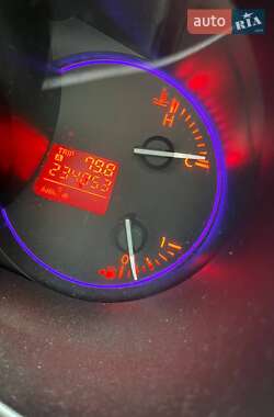 Внедорожник / Кроссовер Mazda CX-7 2010 в 
