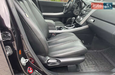 Позашляховик / Кросовер Mazda CX-7 2009 в 