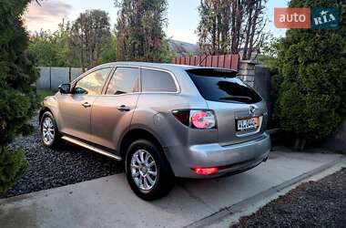 Позашляховик / Кросовер Mazda CX-7 2010 в 
