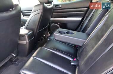 Позашляховик / Кросовер Mazda CX-7 2010 в 