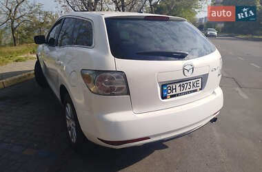 Позашляховик / Кросовер Mazda CX-7 2010 в 