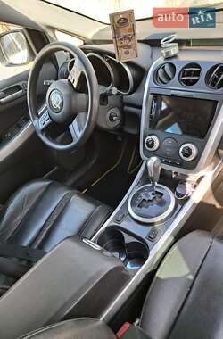 Позашляховик / Кросовер Mazda CX-7 2009 в 