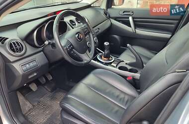 Позашляховик / Кросовер Mazda CX-7 2011 в 