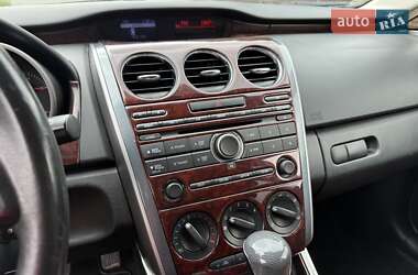 Внедорожник / Кроссовер Mazda CX-7 2009 в 