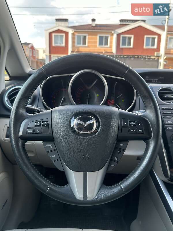 Внедорожник / Кроссовер Mazda CX-7 2010 в Белогородке