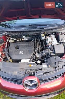Внедорожник / Кроссовер Mazda CX-7 2011 в 