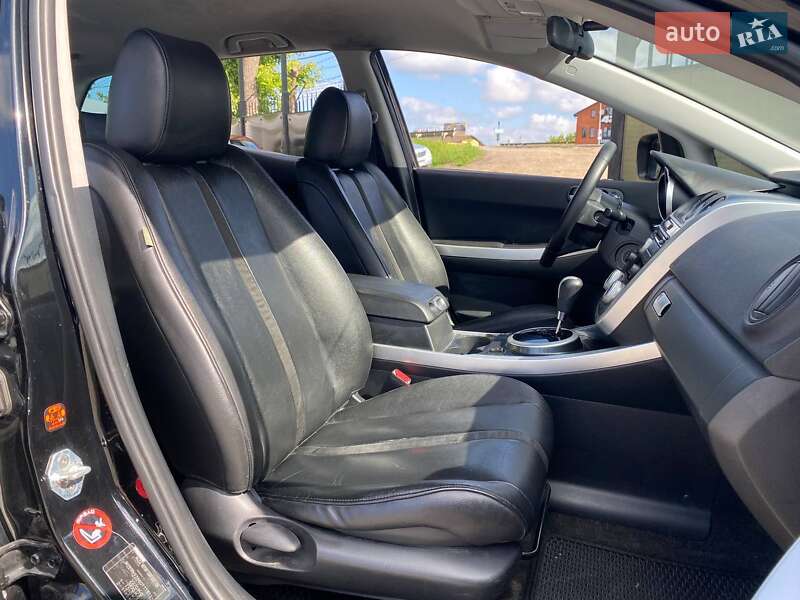Позашляховик / Кросовер Mazda CX-7 2008 в Києві