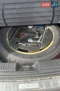 Внедорожник / Кроссовер Mazda CX-7 2011 в 