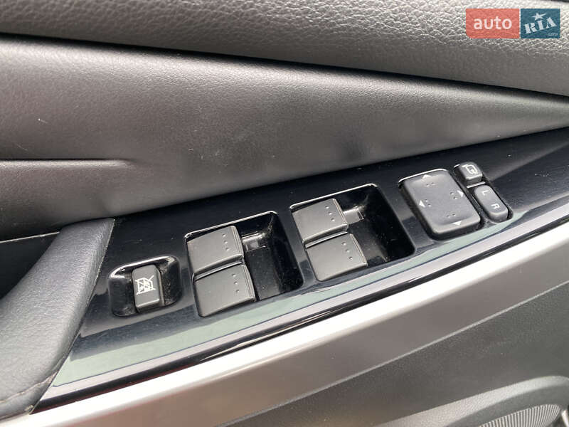 Внедорожник / Кроссовер Mazda CX-7 2011 в Луцке фото 6 Внедорожник / Кроссовер Mazda CX-7 2011 в Луцке