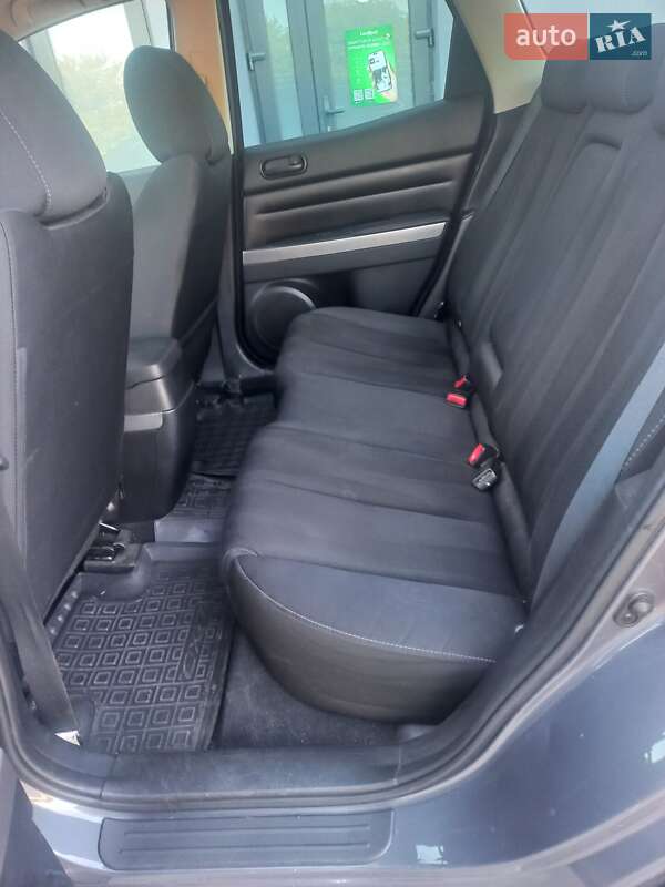 Внедорожник / Кроссовер Mazda CX-7 2010 в Демидовке